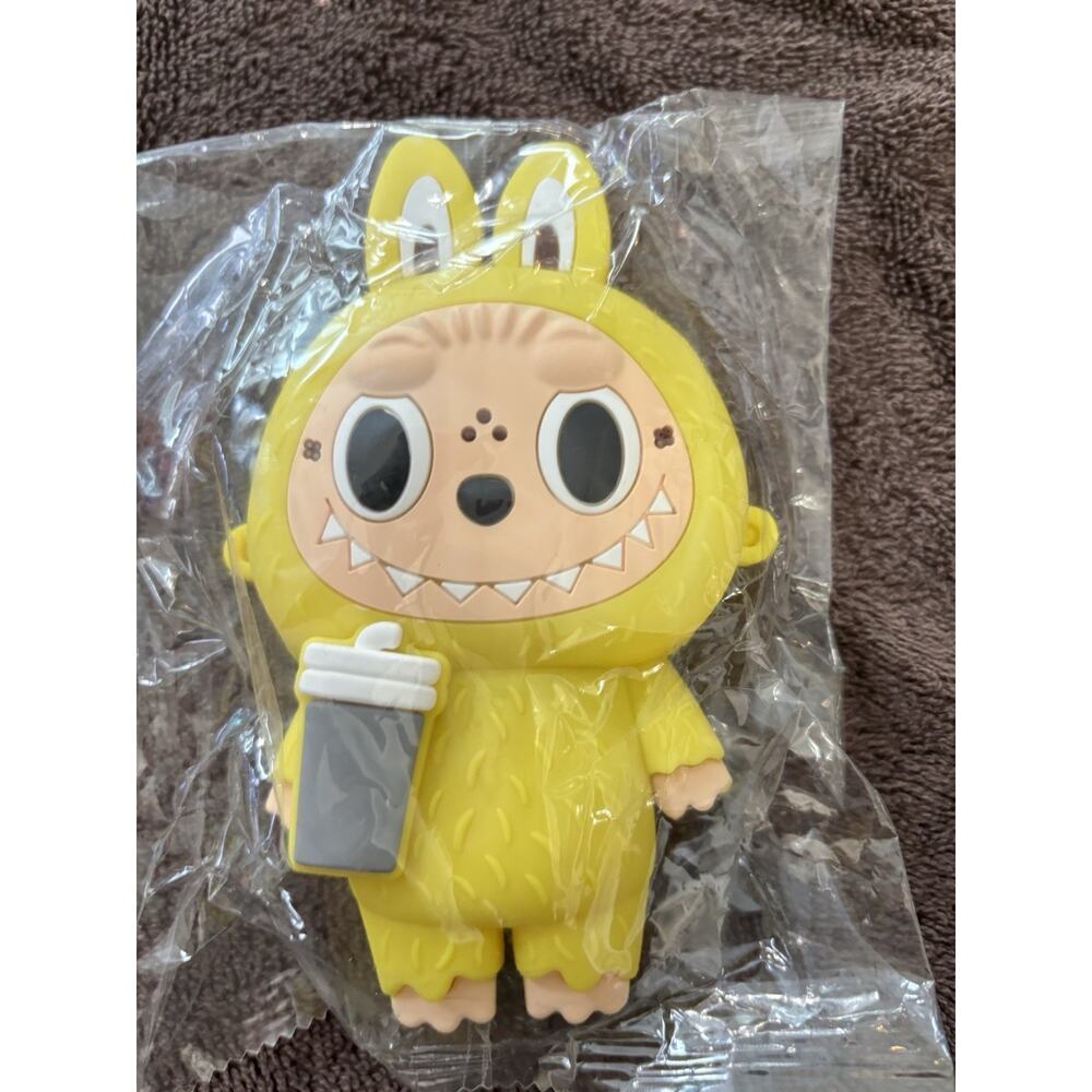 Cartoon Bunny Silicone Crossbody Sling Bag, 𝟓.𝟗𝟏×𝟑.𝟗𝟒 in